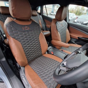 MITSUBISHI  | Design 3 | Black D15 with Brown D29  Honeycomb Pattern