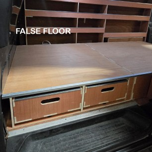 VW TRANSPORTEN 2021 T6 - FALSE FLOOR